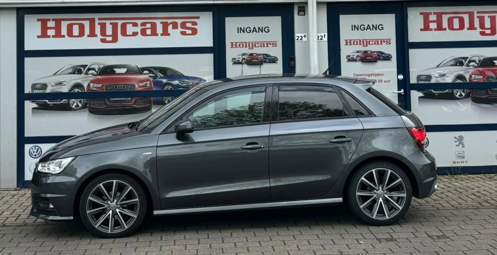 Audi A1 Sportback 1.0 TFSI Sport DSG AUTOMAAT S line Editi Grigio - 2