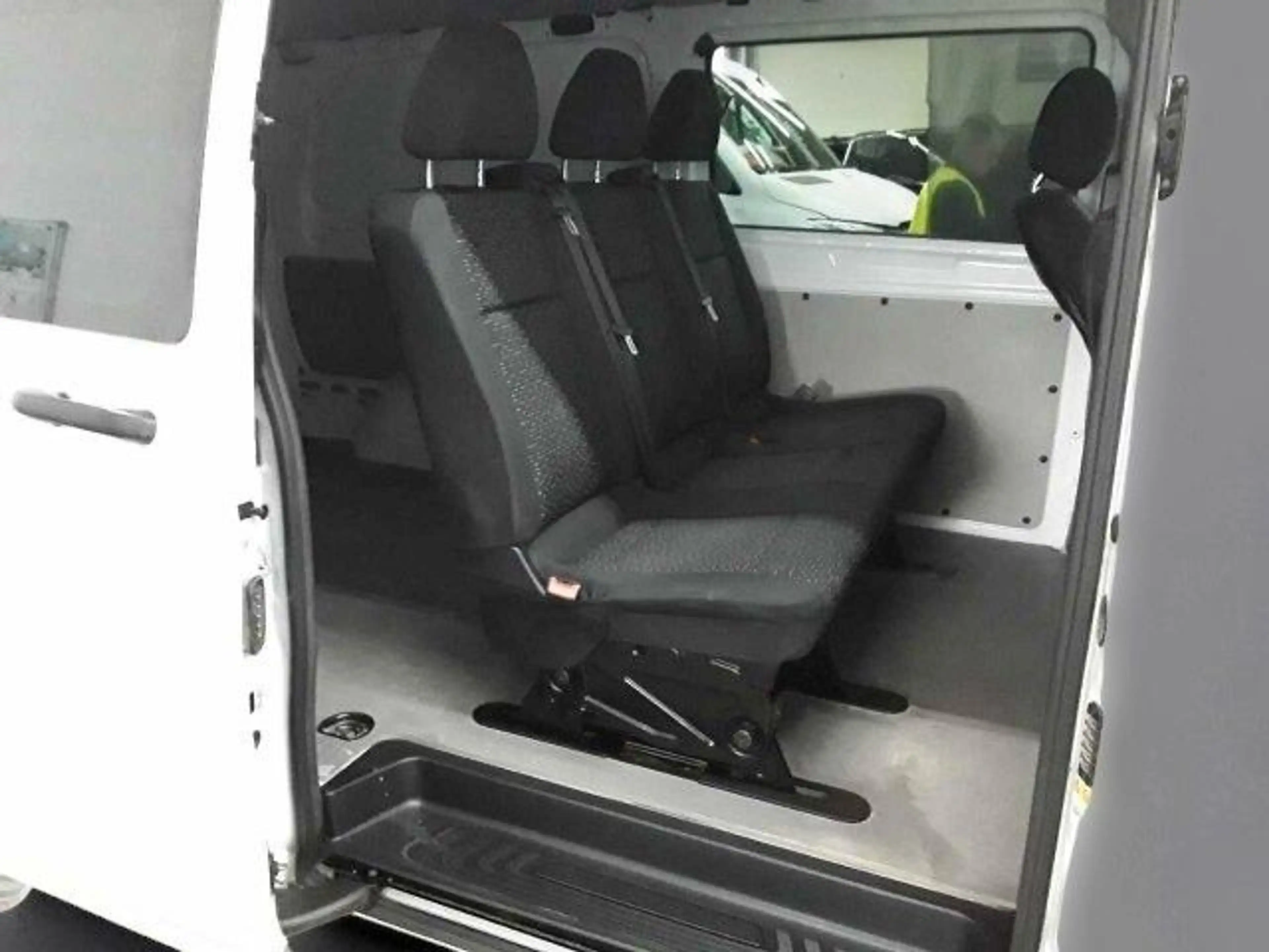 Mercedes-Benz Vito Mixto 114 CDI extralang*NAVI*KAMERA*AHK — photo 7