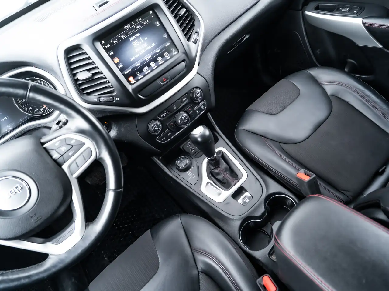 Jeep Cherokee fotografie Jeep Cherokee