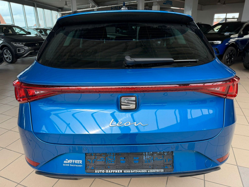 SEAT Leon 1.5 eTSI ACT 110kW Style DSG Sportstour. — photo 11