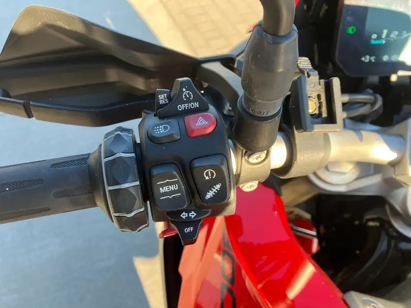 BMW F 900 XR - foto 5