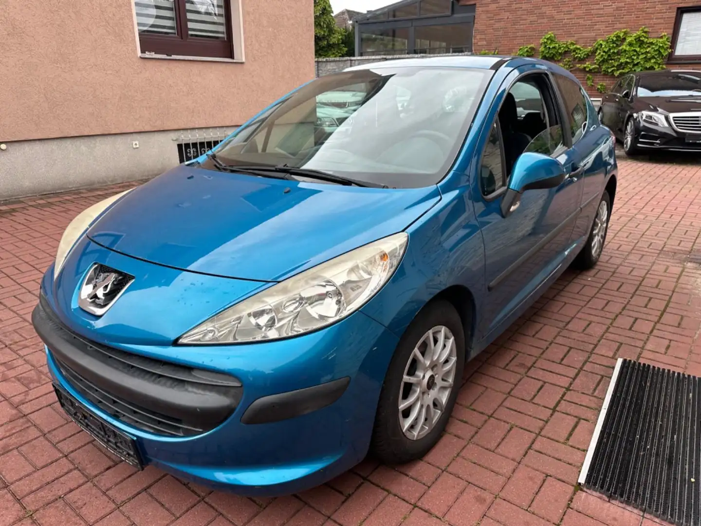 Peugeot 207 Filou MOTORSCHADEN!!!!! - 1