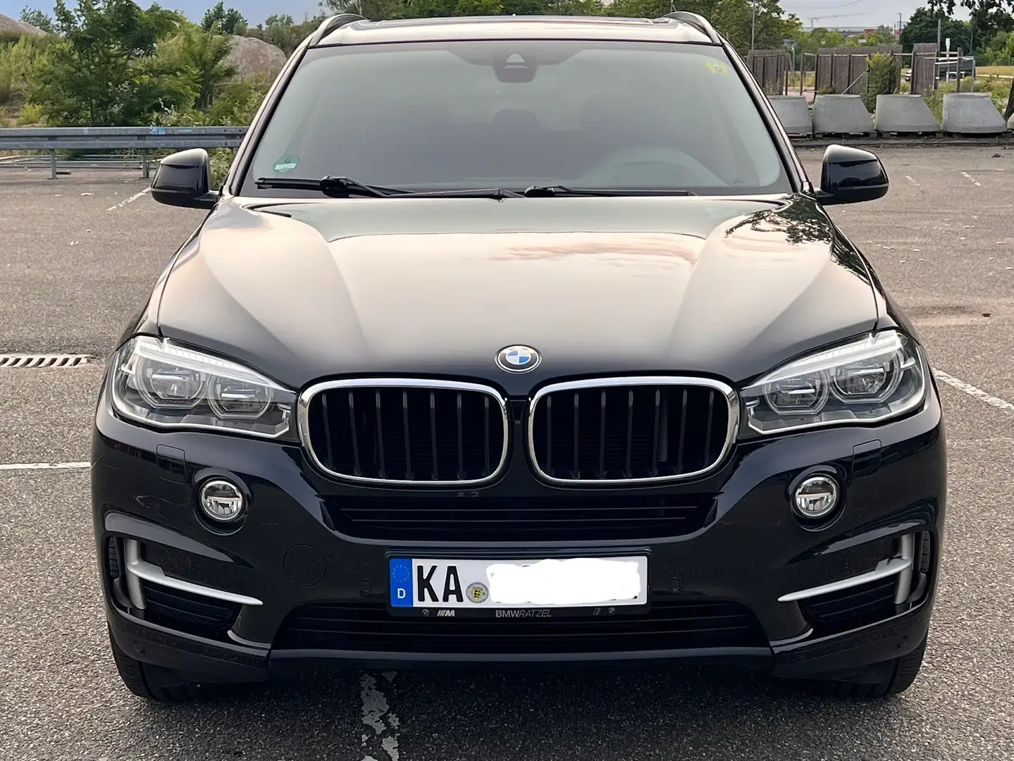 BMW X5 xDrive 30 d Schwarz - 1