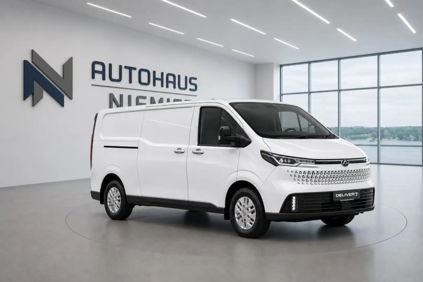 Maxus Deliver 9 DEL7 Deliver 7 L2H1 MY26 d72126-P5 Weiß - 1