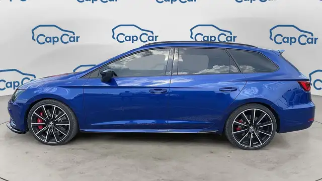 Seat Leon view 2