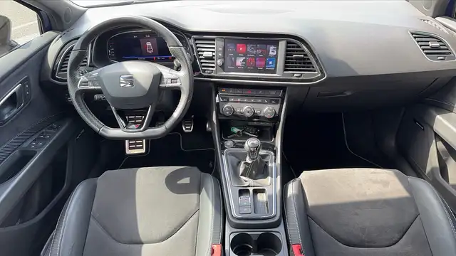 Seat Leon view 11