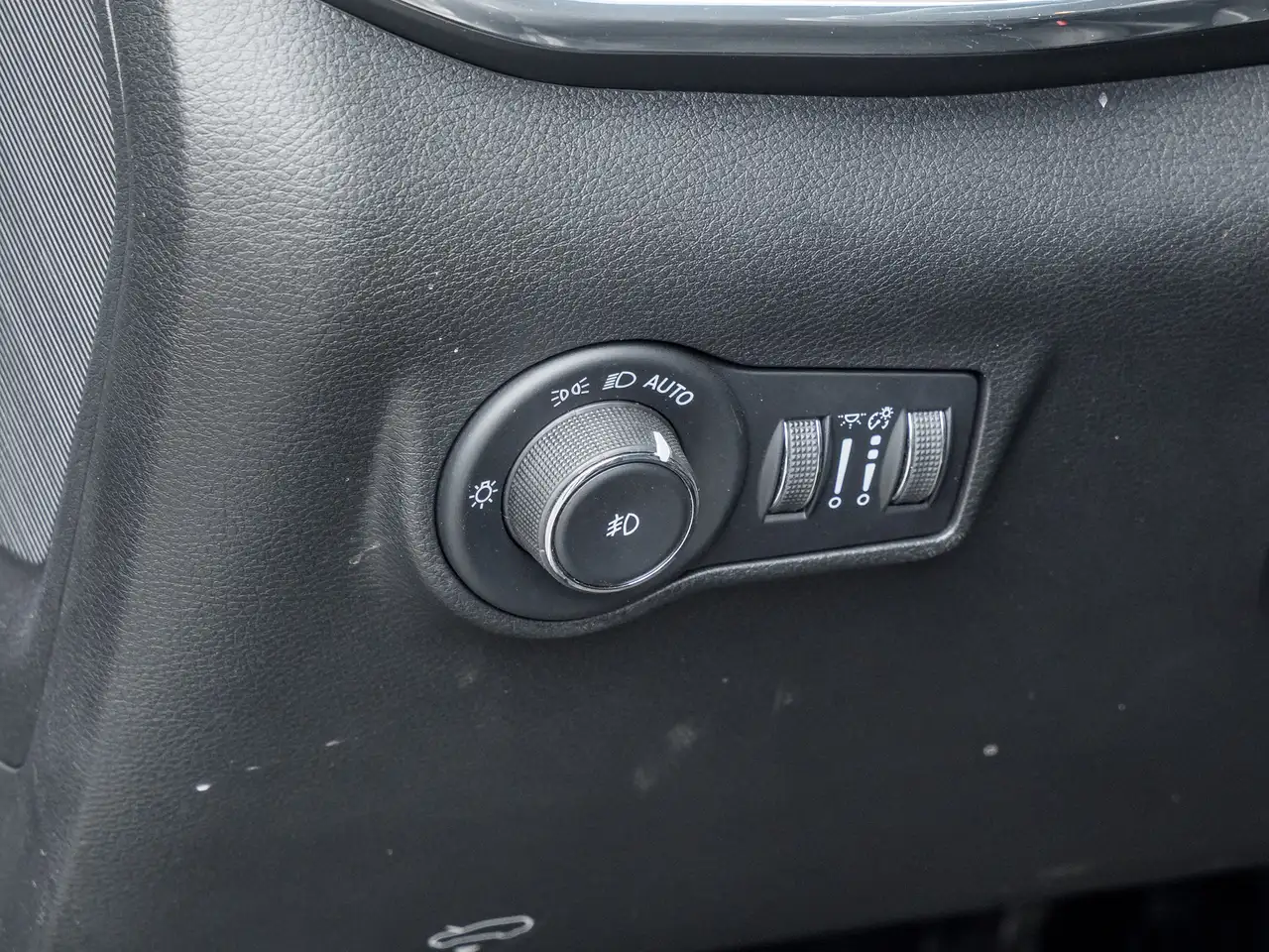 Jeep Compass снимка Jeep Compass