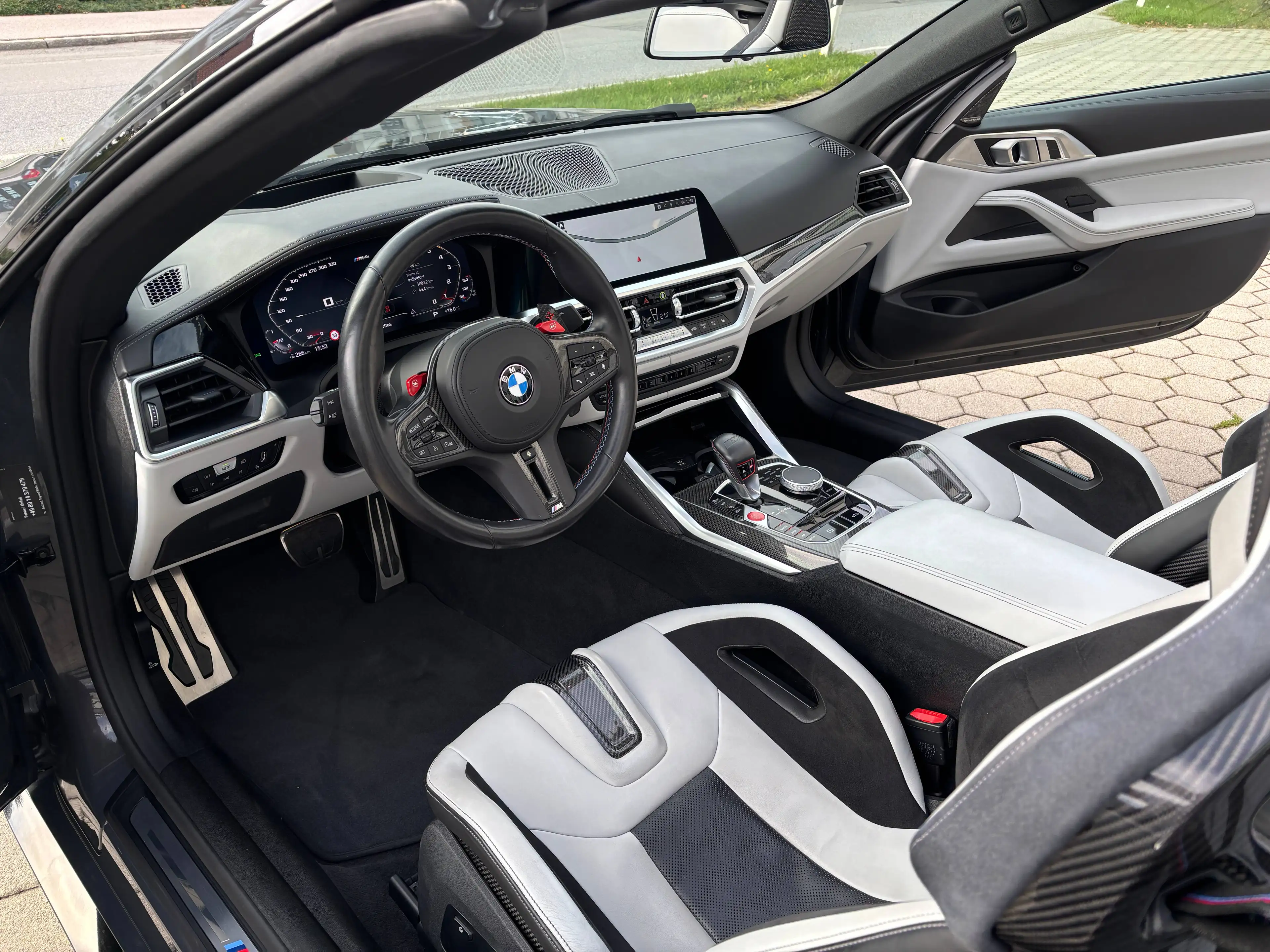 BMW M4 xDrive Competition CARBONSITZE KERAMIKBREMSE DRIVER´S PARK PLUS RACE TRACK — photo 13