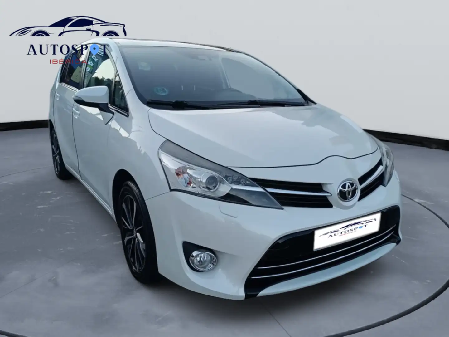 Toyota Verso 130 Advance 7pl. Blanc - 2