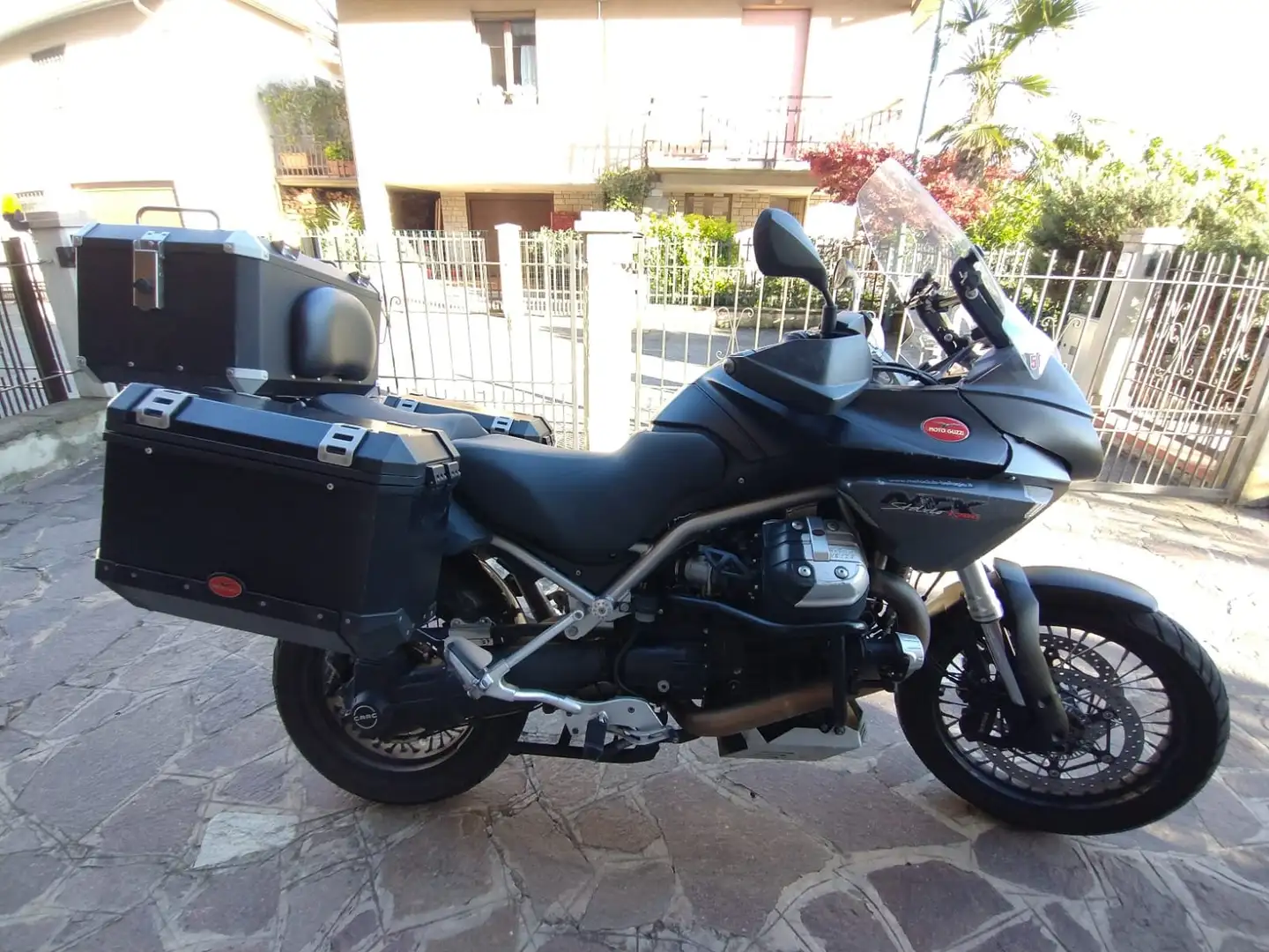 Moto Guzzi Stelvio 1200 8 v NTX Negro - 2