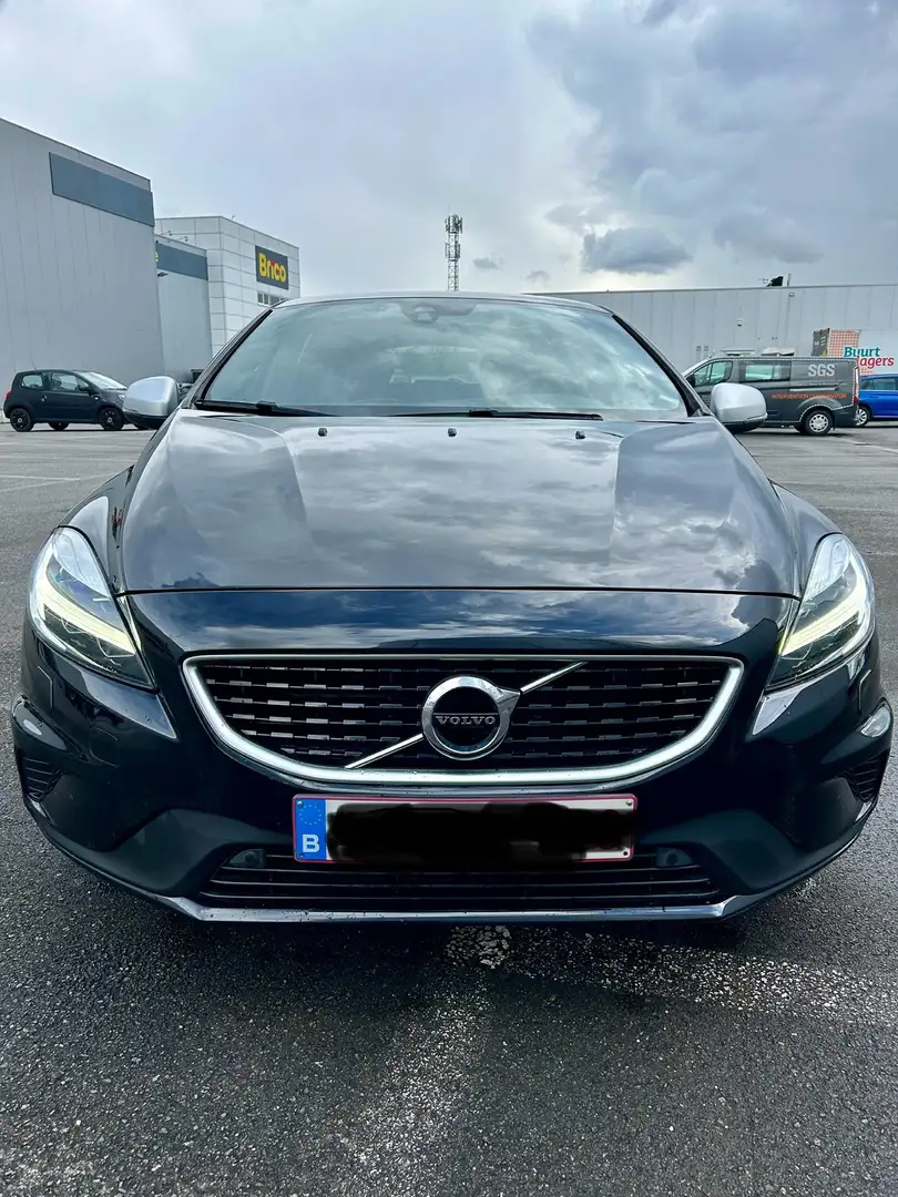 Volvo V40 T3 R-Design Black - 2