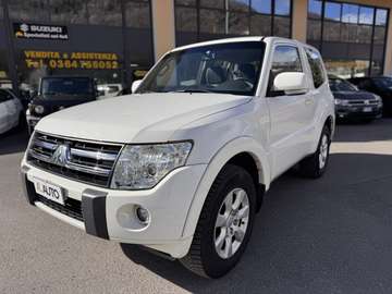 Pajero IV 3.2 cr Intense 200cv 3p