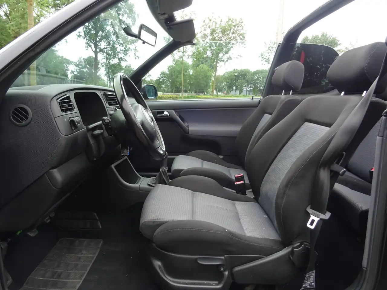 Volkswagen Golf Cabriolet 2.0 Trendline 117DKM NAP/BBS/APK, foto 6