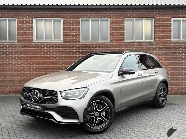Mercedes-Benz GLC 300 300e 4MATIC AMG | luchtvering | Memory |