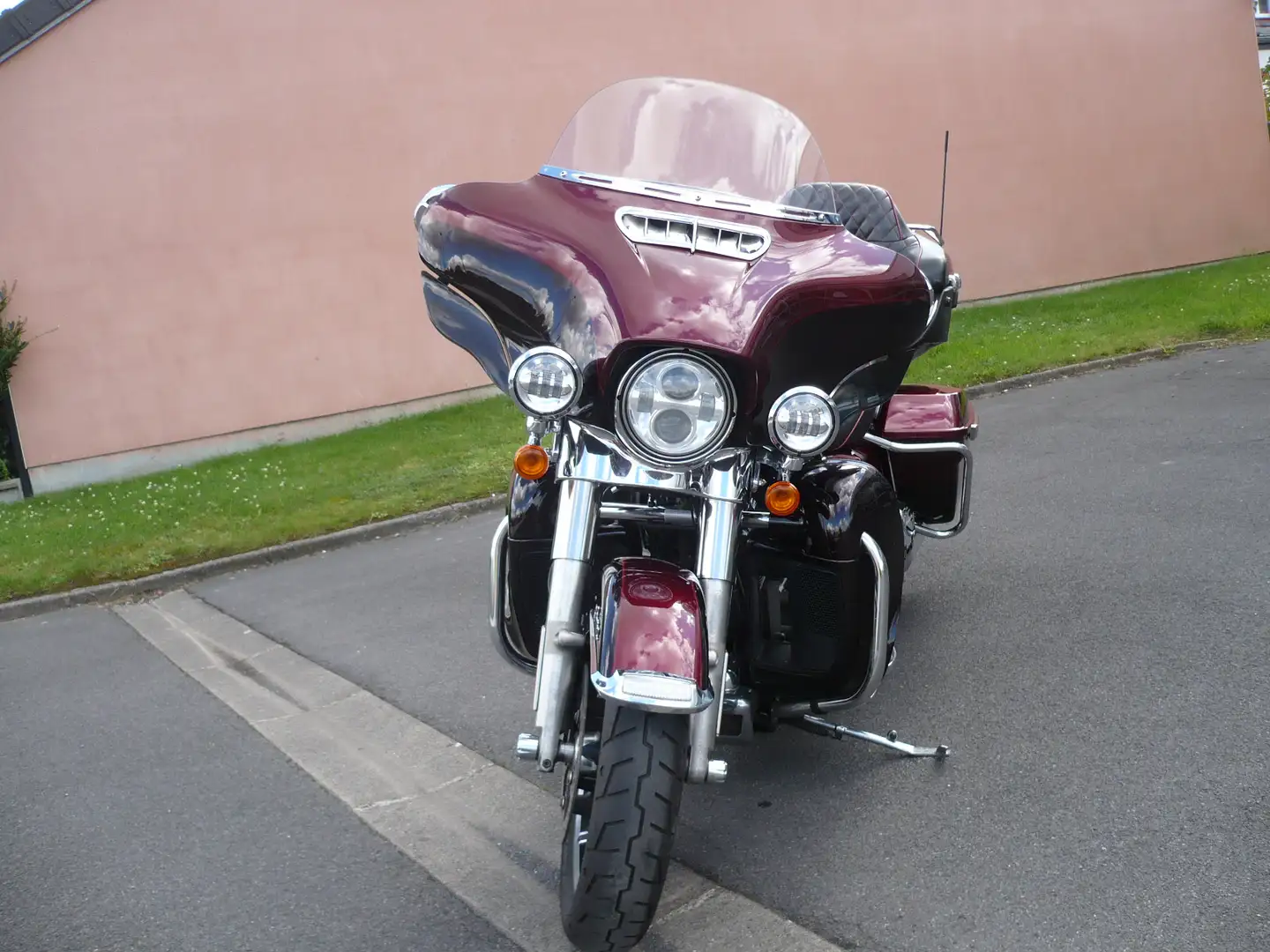 Harley-Davidson Electra Glide Rojo - 2