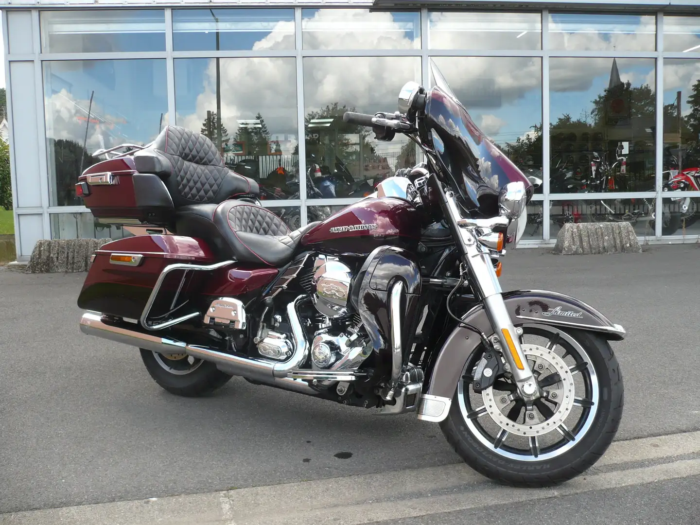 Harley-Davidson Electra Glide Rojo - 1