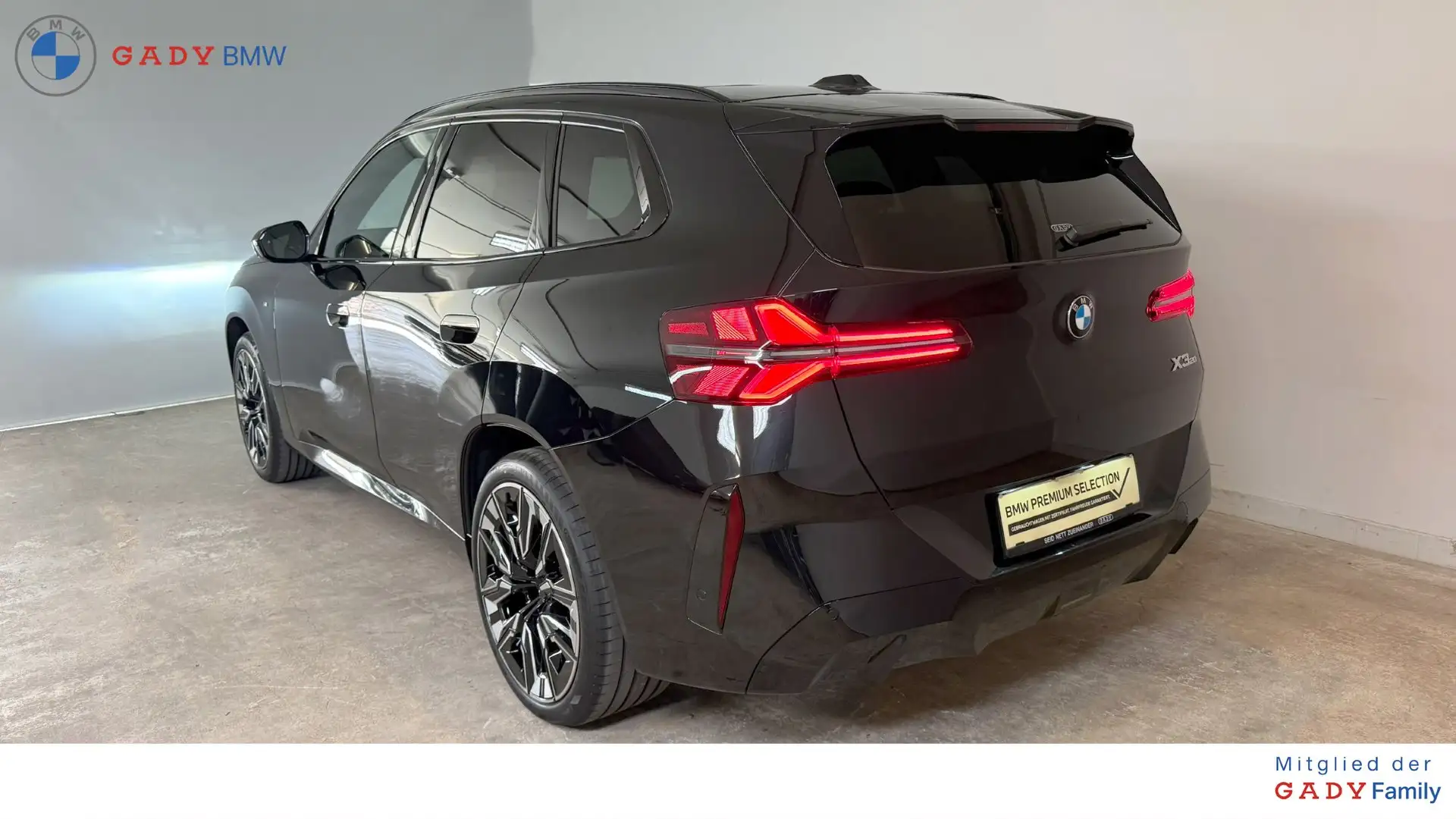 BMW X3 20i xDrive Schwarz - 2