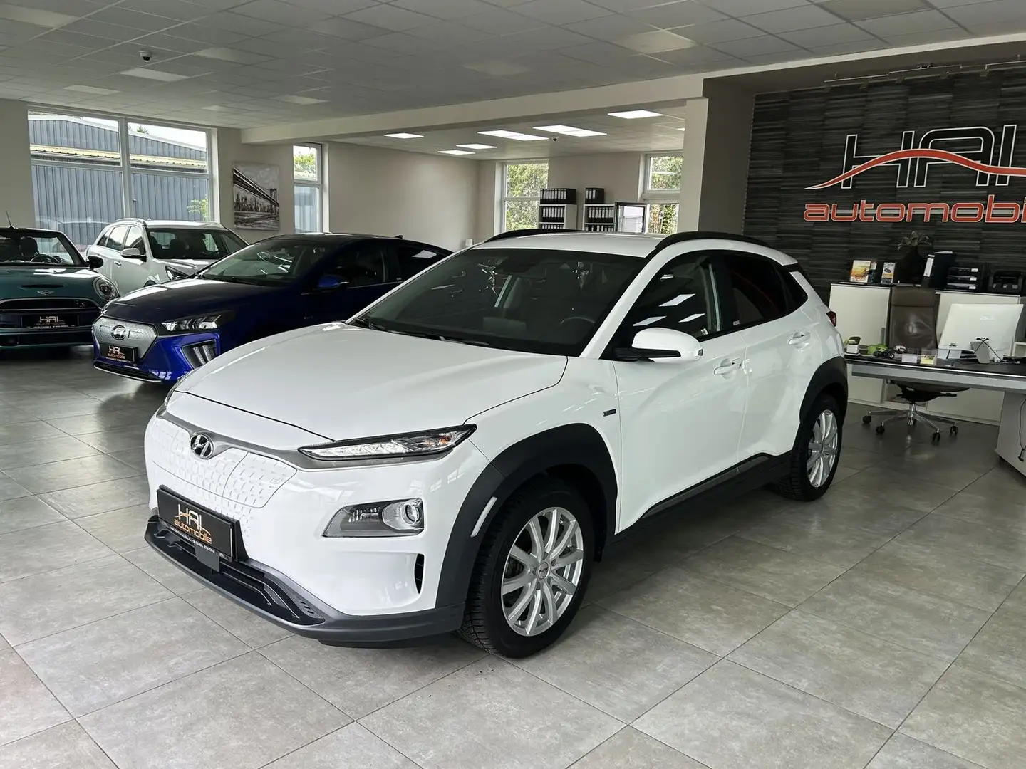 Hyundai KONA Style Elektro 2WD/Navi/Kamera/150 KW Blanco - 1