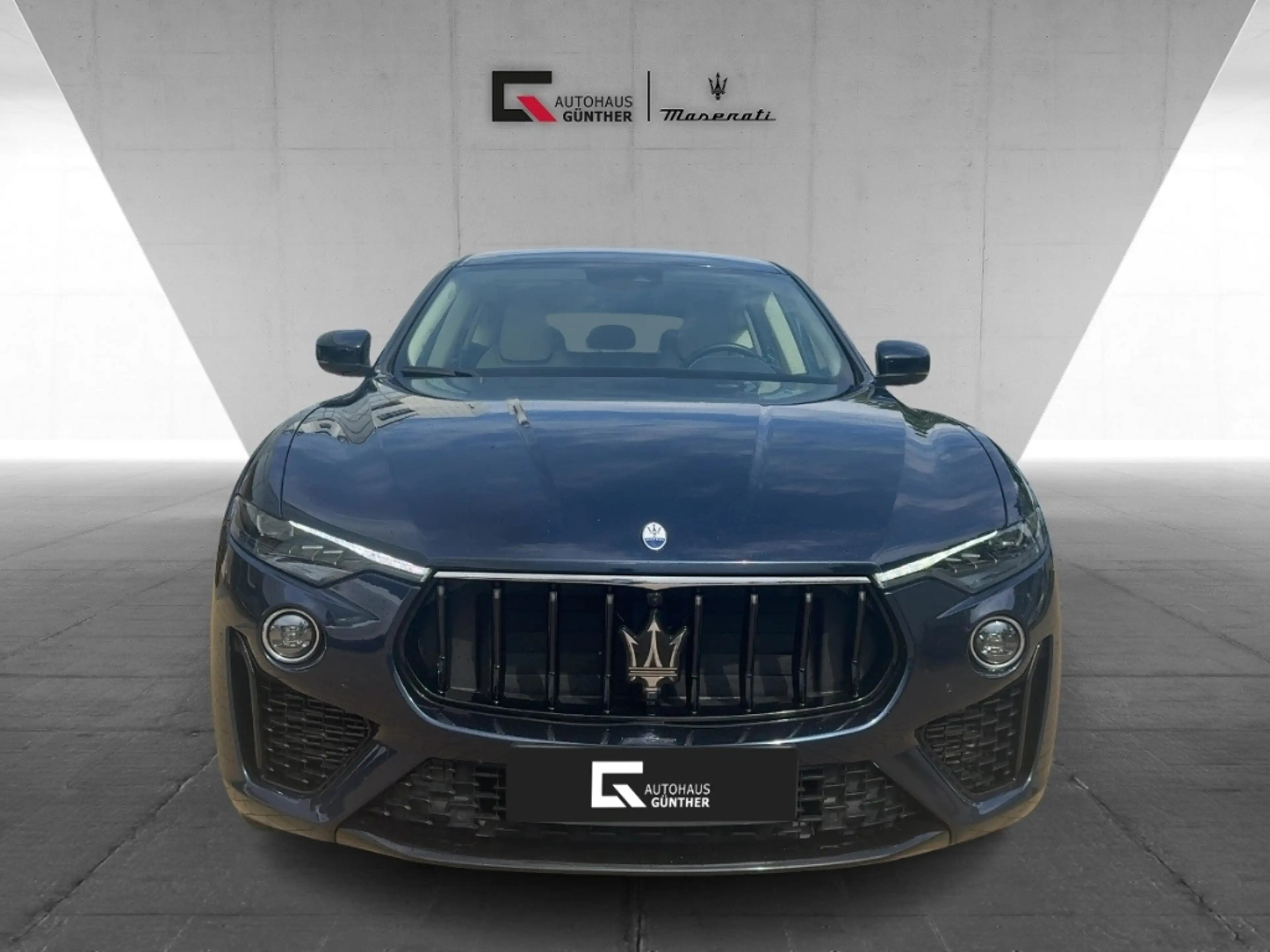 Maserati Levante BModena S MY22 430HP Blu Nobile Sabbia — photo 5