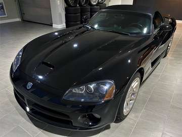 SRT-10 Original 39000km EU Ausführung Mit COC