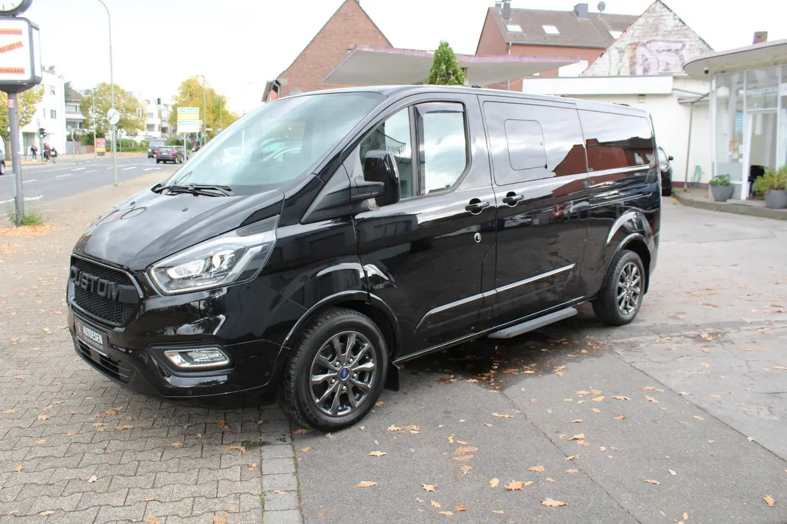 Ford Tourneo Custom L2 Titanium X+STANDHEIZUNG+KAMERA Schwarz - 2