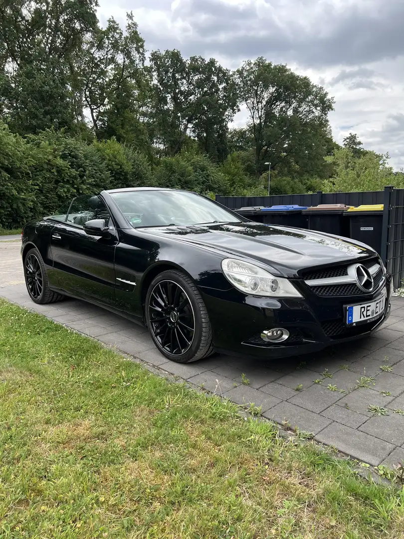 Mercedes-Benz SL 300 7G-TRONIC VOLLAUSSTATTUNG Scheckheftgepfl. - 1