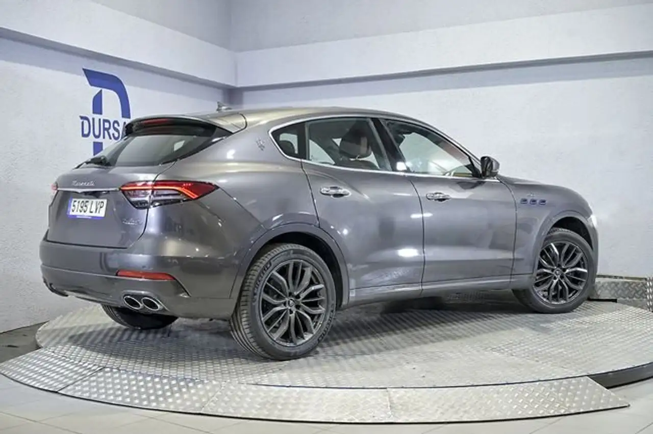 Maserati Levante 2021
