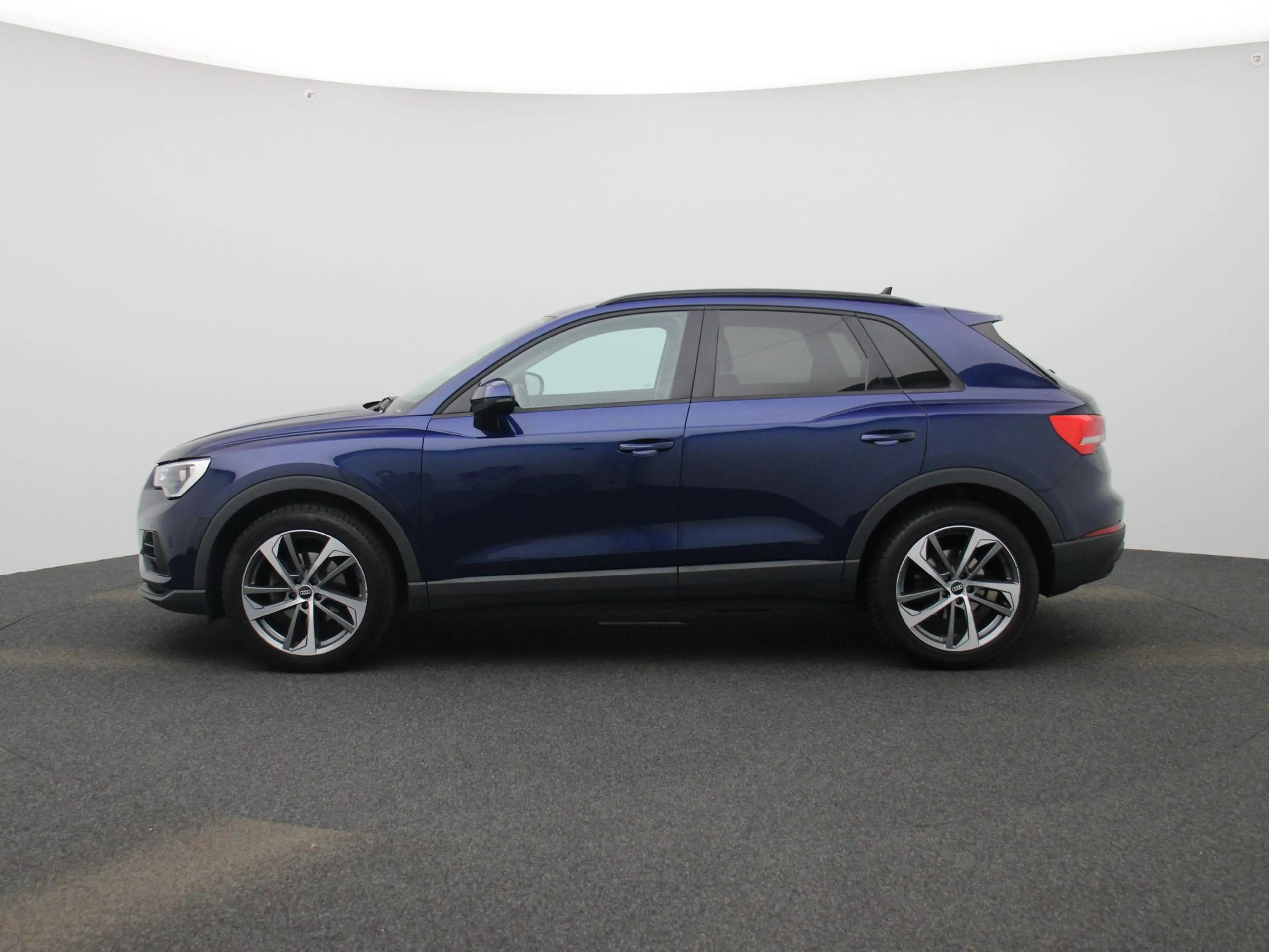 Audi Q3 35 TFSI Pro Line | AUTOMAAT | ELEKTRISCHE ACHTERKL — photo 4