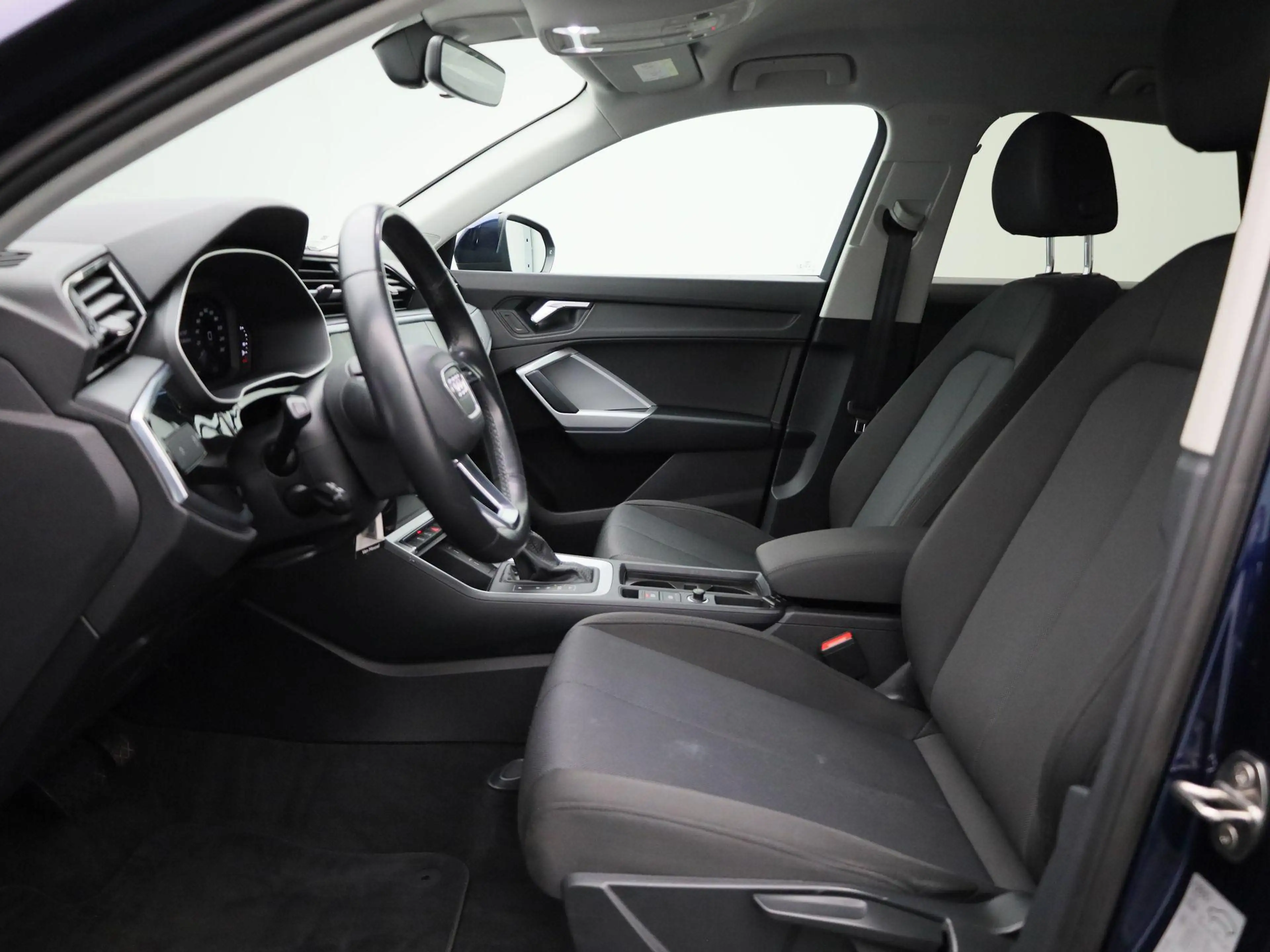 Audi Q3 35 TFSI Pro Line | AUTOMAAT | ELEKTRISCHE ACHTERKL — photo 9