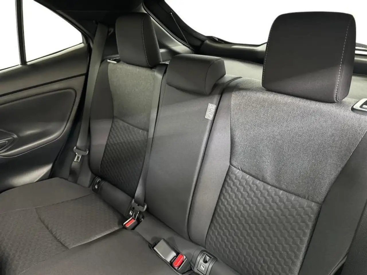 Toyota Yaris Cross 2026 — фото 10