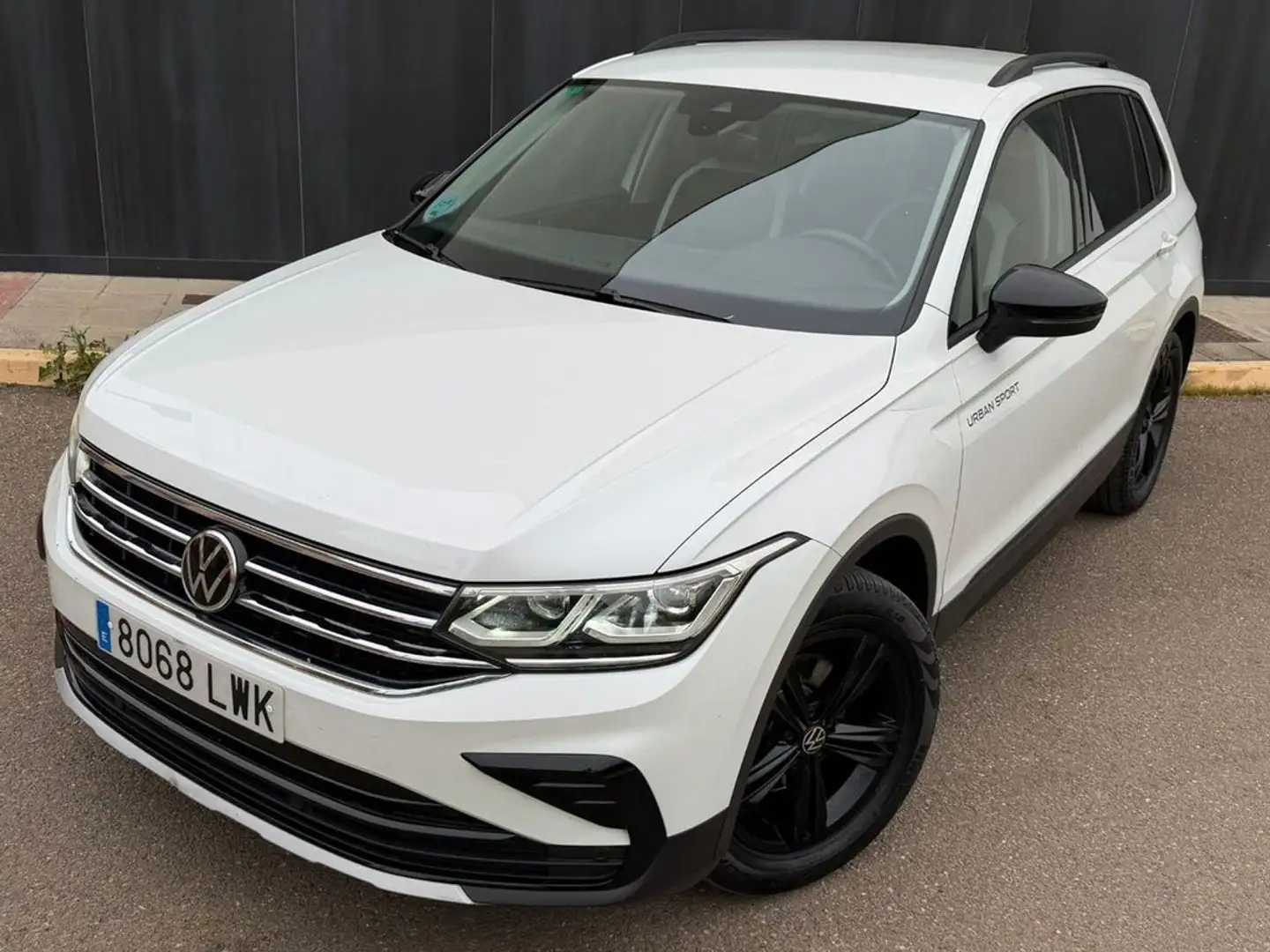 Volkswagen Tiguan 2.0TDI Urban Sport 110kW Blanco - 2