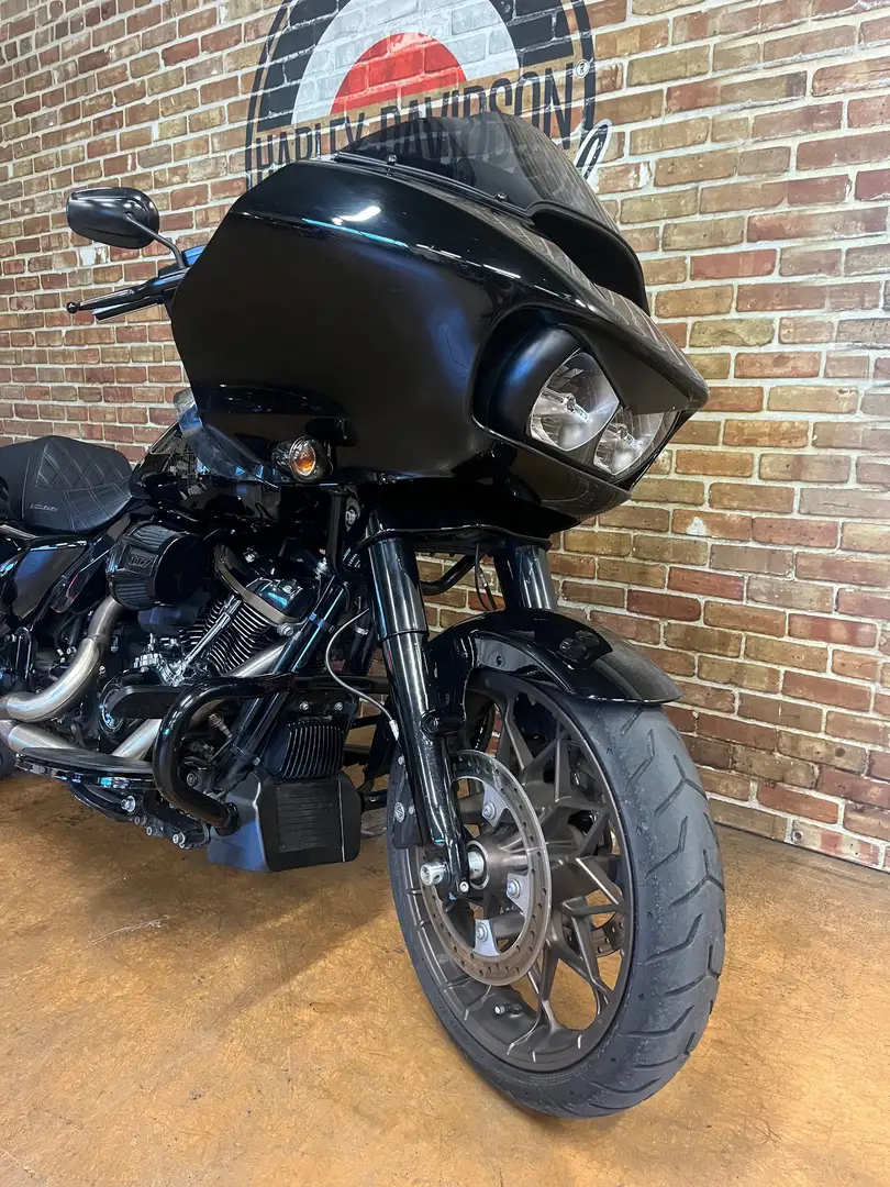 Harley-Davidson Road Glide - 2