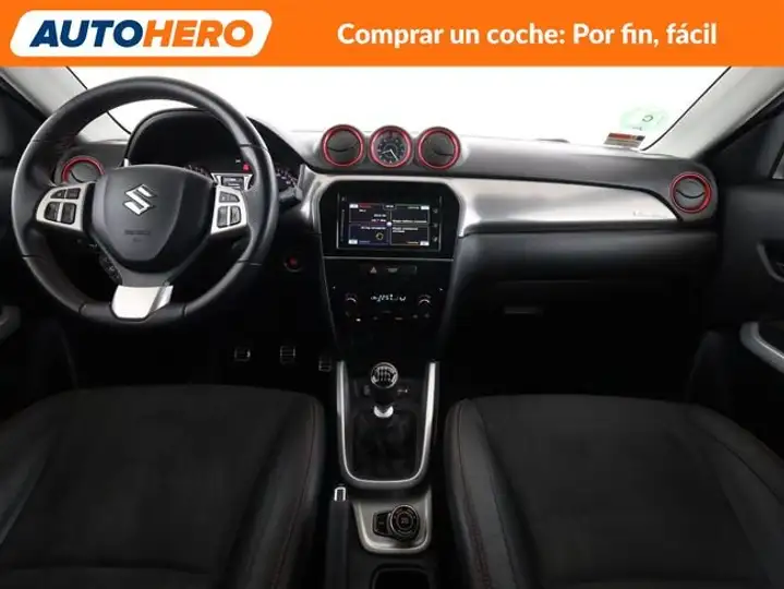 Suzuki Vitara 2015, foto 13