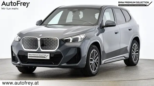BMW iX1 xDrive30