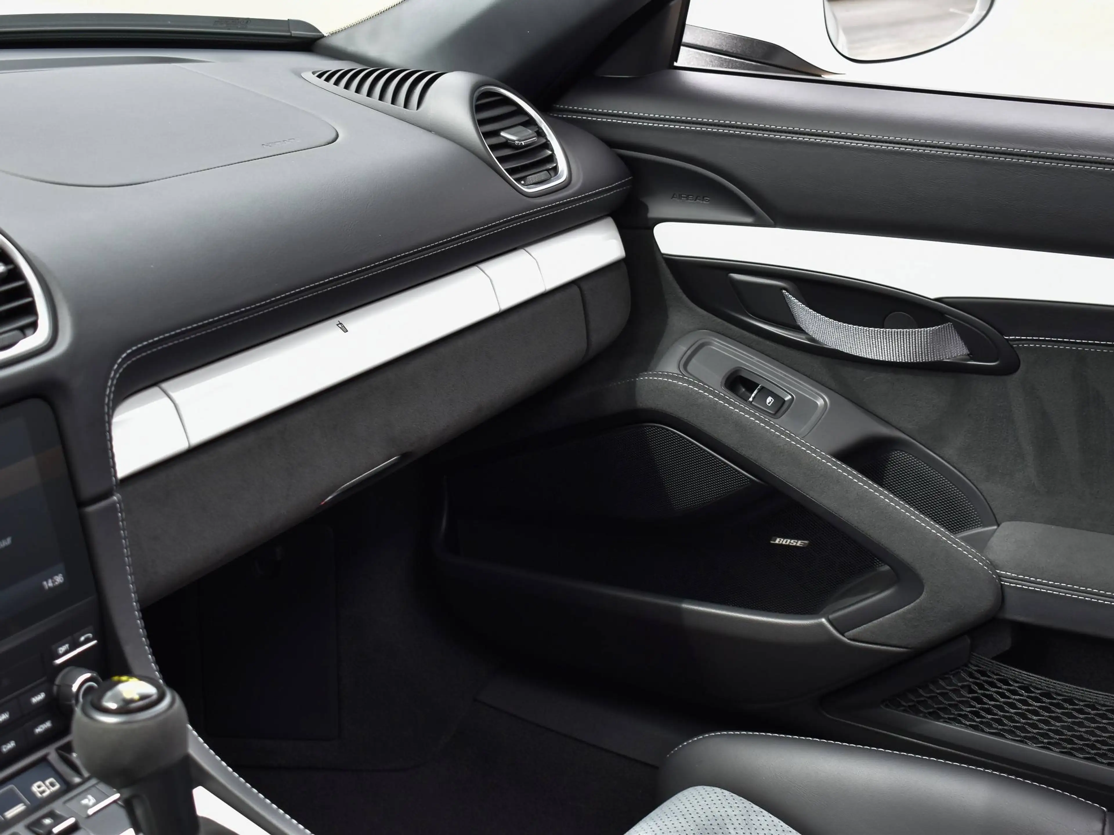 Porsche Boxster 718 Spyder RS / 4.0 PDK / Pure White / 1st Owner — photo 14