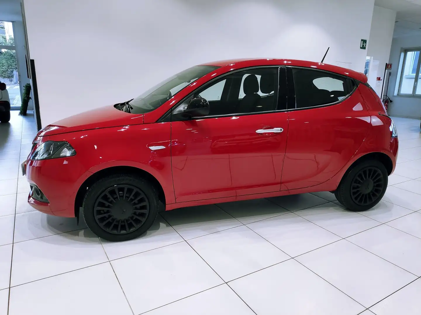 Lancia Ypsilon 1.2 69 CV 5 porte GPL Silver*GPL*5 POSTI*23.000 K Rosso - 2