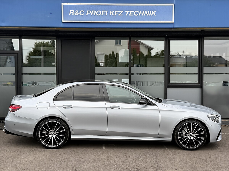 Mercedes-Benz E 200 d AMG Line/ACC/TWA/SHZ/E53 LOOK/RFK — photo 15
