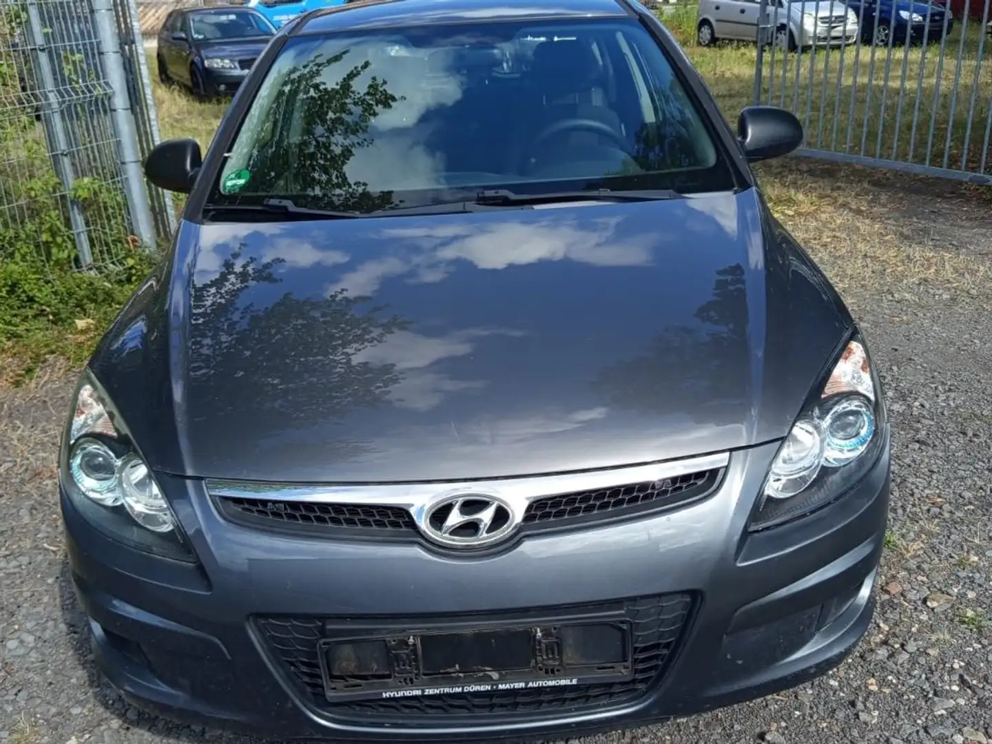 Hyundai i30 1.4 Gris - 1