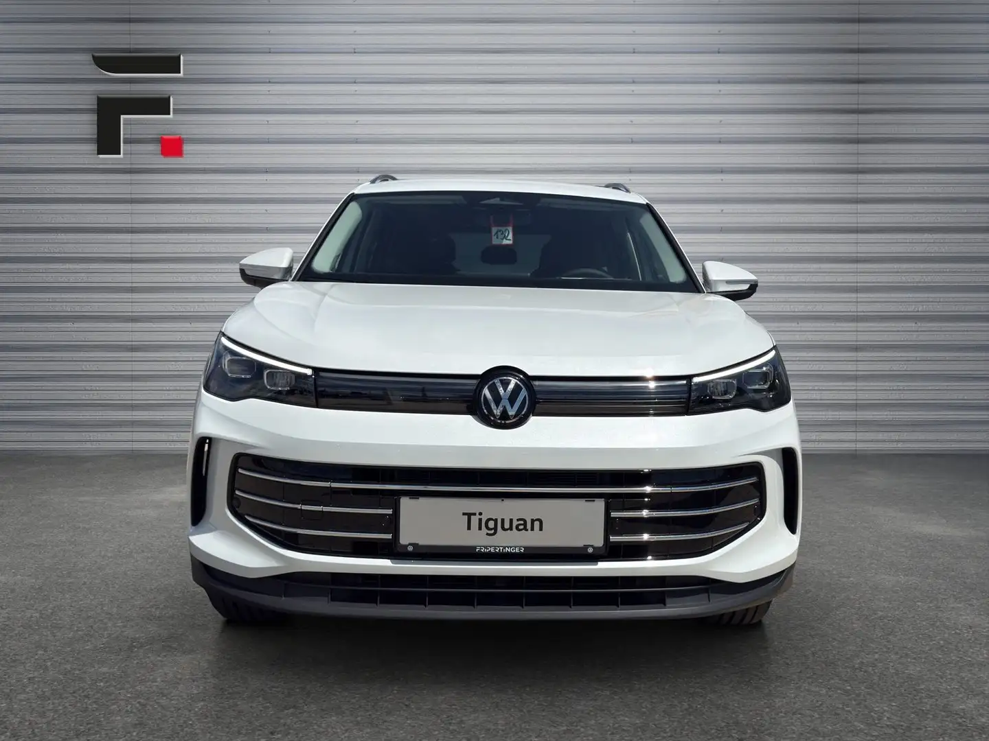 Volkswagen Tiguan Elegance eTSI DSG Weiß - 2