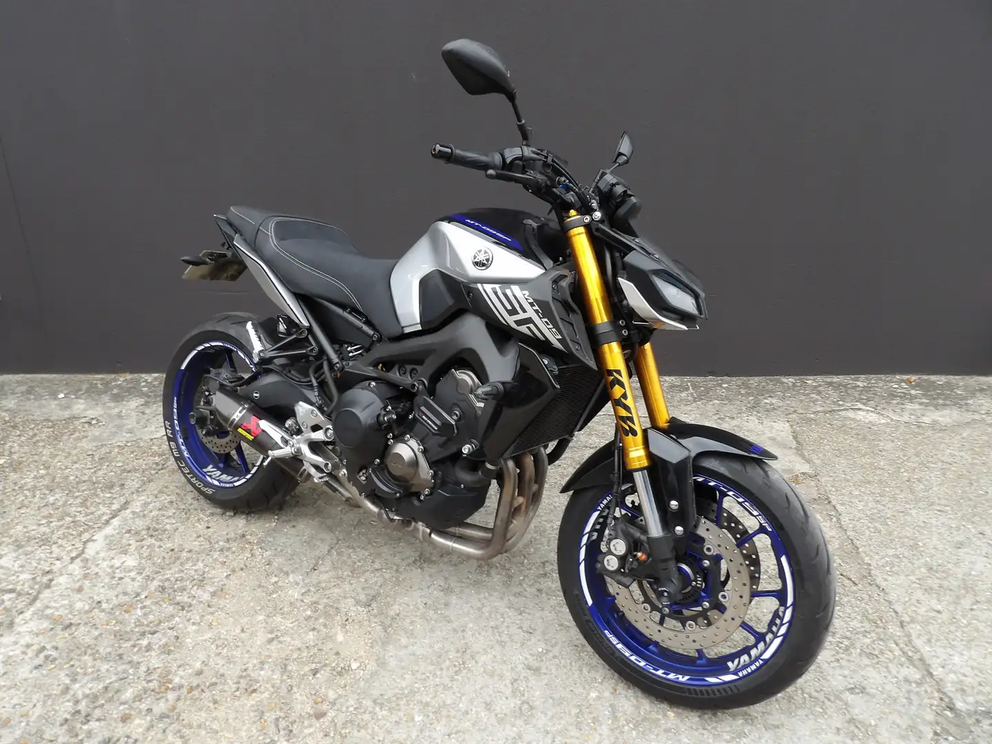 Yamaha MT-09 Nero - 1