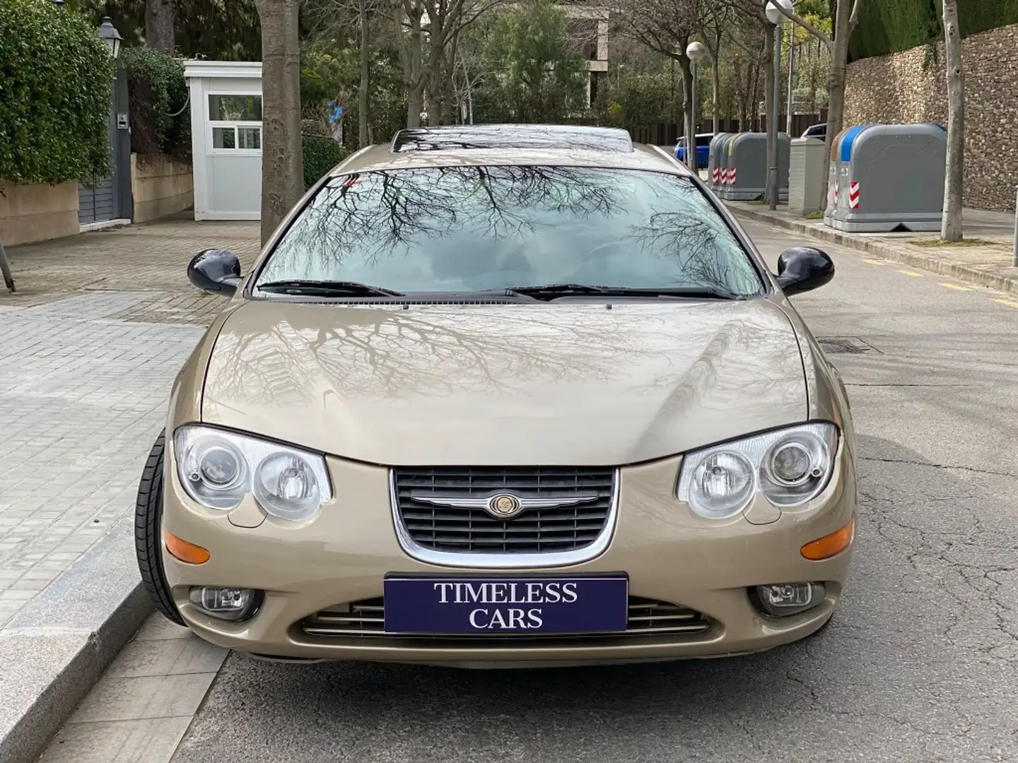 Chrysler 300C 3.5 Aut. Beige - 2