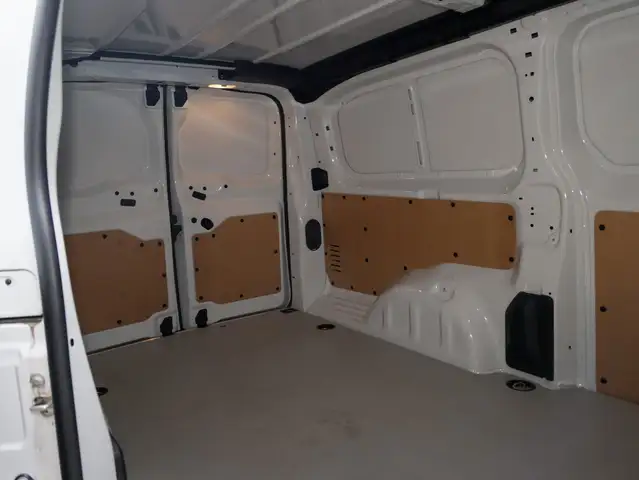 Peugeot Expert view 9