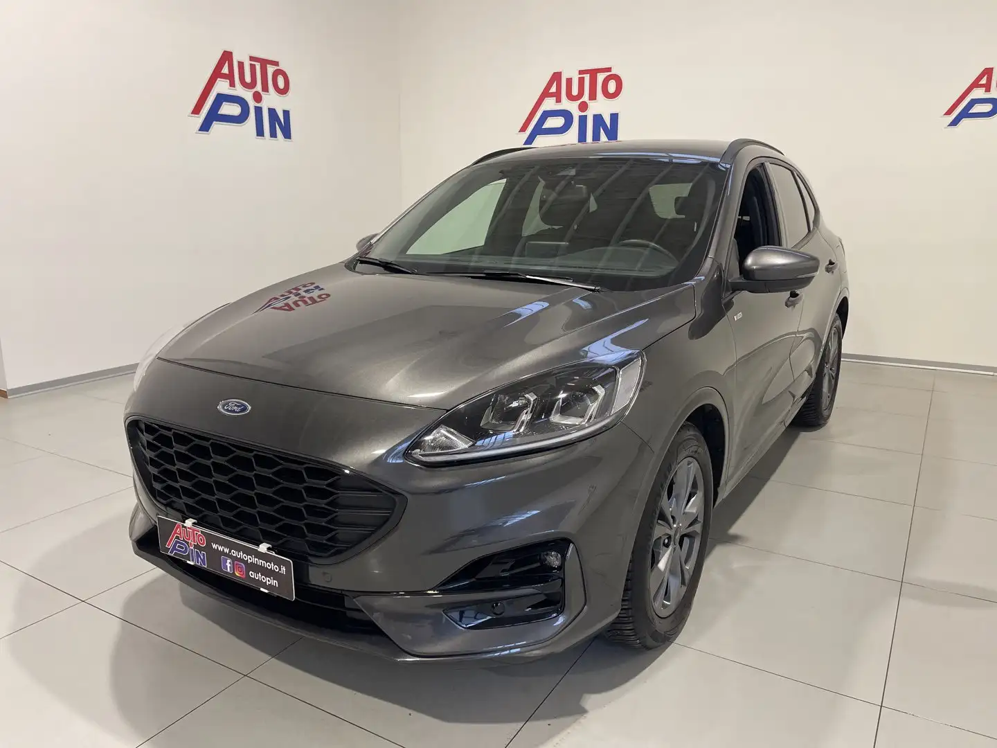 Ford Kuga 2.0 EcoBlue 120 CV aut. 2WD ST-Line *Rcamera* Grigio - 1