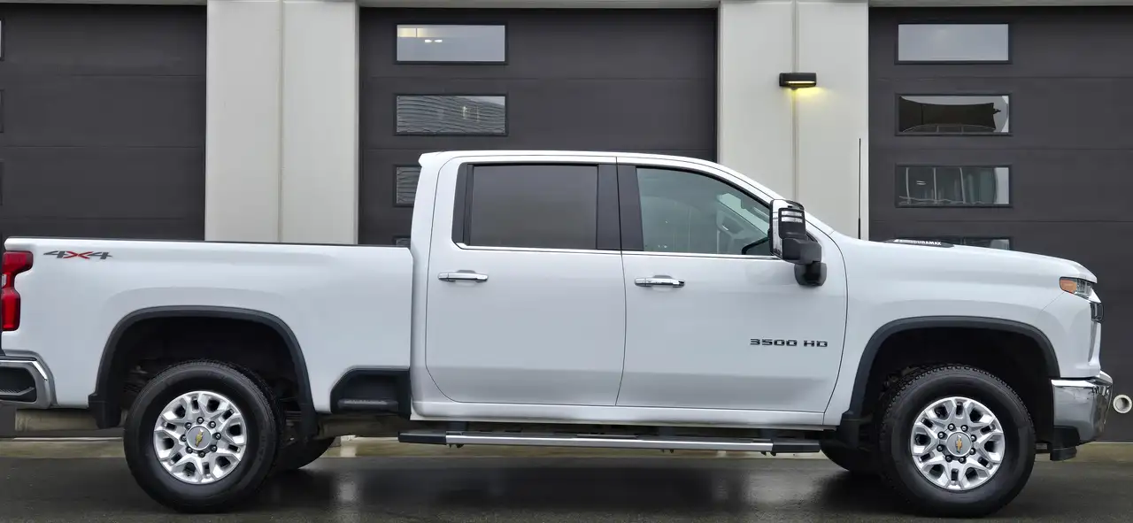 Chevrolet Silverado 3500 снимка Chevrolet Silverado 3500
