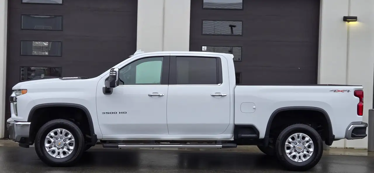 Chevrolet Silverado 3500 снимка Chevrolet Silverado 3500