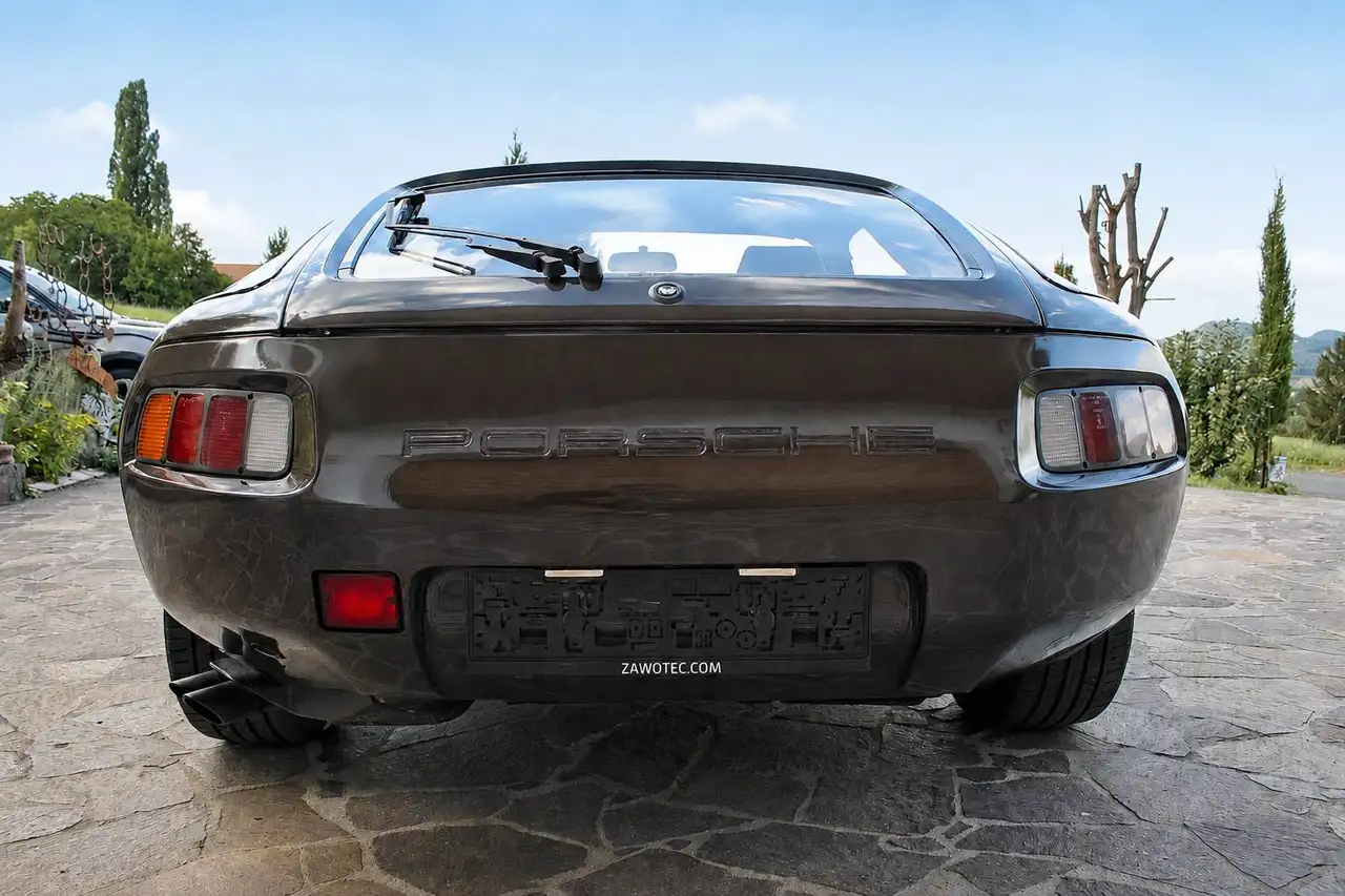 Porsche 928 1. Serie, foto 7