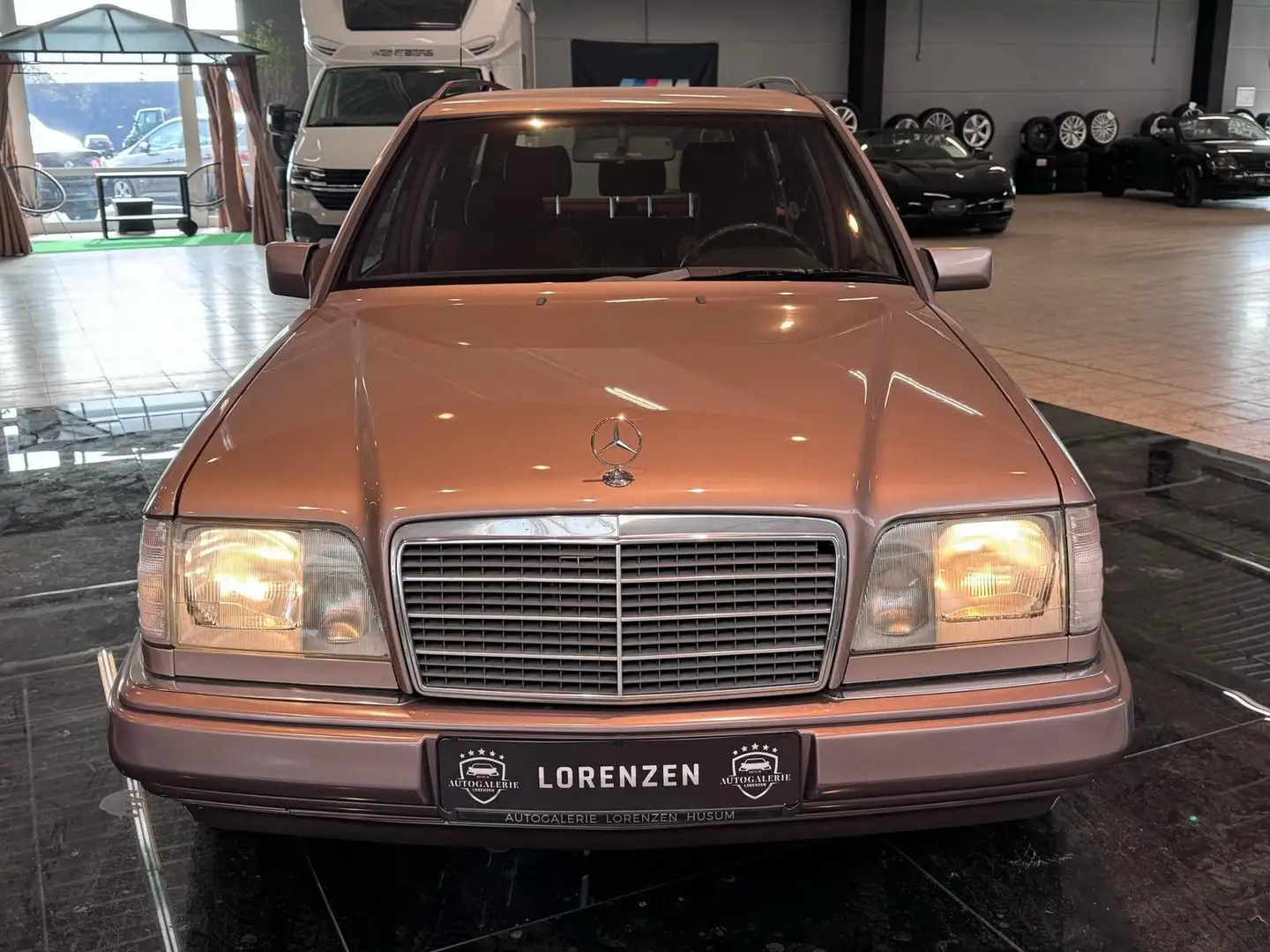Mercedes-Benz E 280 T S124 super Historie/ original RG. AHK Braun - 2