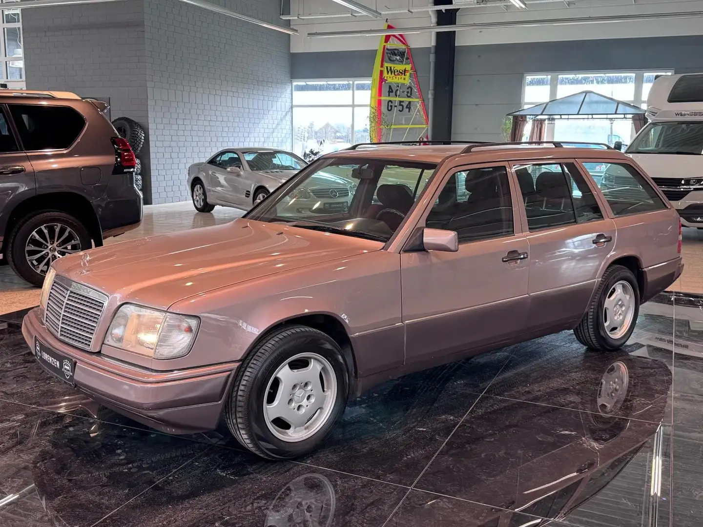 Mercedes-Benz E 280 T S124 super Historie/ original RG. AHK Braun - 1