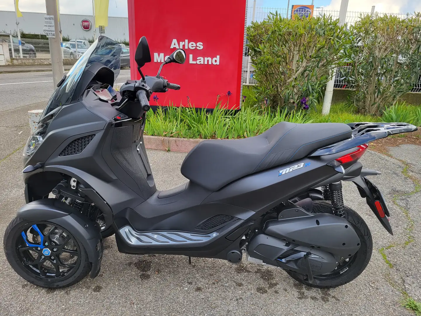 Piaggio MP3 310 Negru - 1