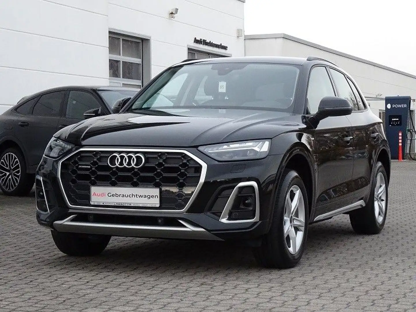 Audi Q5 40 TDI S Line quattro - Matrix / AHZV Noir - 1